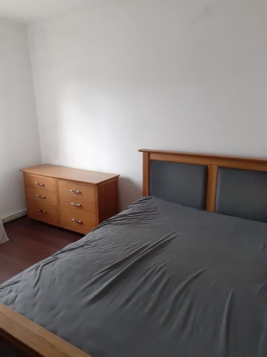 Apartament de inchiriat