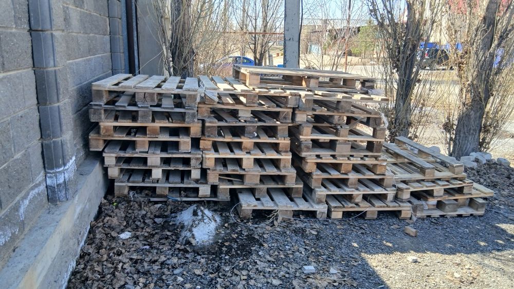 Продам поддоны бу