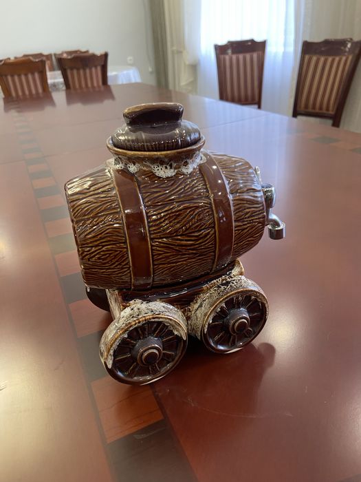 Пивной бочка и сувинир