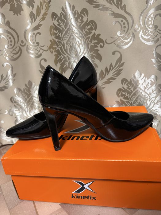 Туфли 38 размер 2 тыш