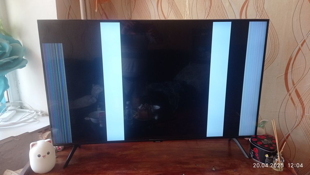 Продам на запчасти .