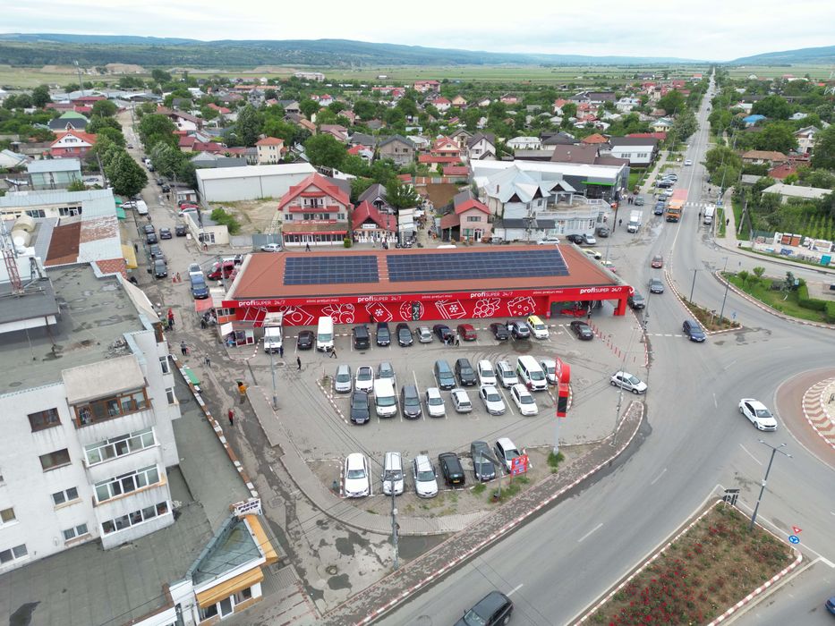 Cladire comerciala de vanzare in Adjud