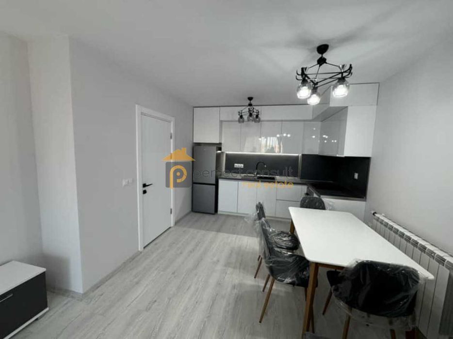 Дава се под наем Двустаен апартамент в Пловдив, Христо Смирненски - 75 кв.м за 425 € - Снимка #2