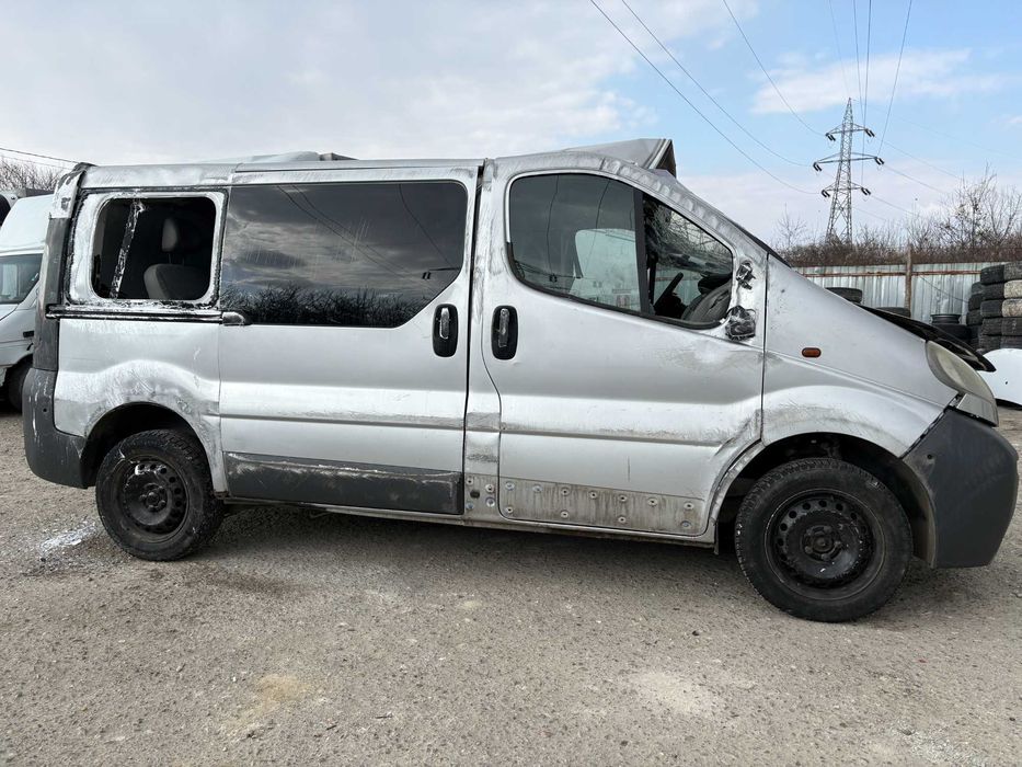 DEZMEMBREZ PIESE OPEL VIVARO 1.9 DTI 6 trepte 74 KW tip F9Q 8+1 locuri 2004 Renault TRAFIC