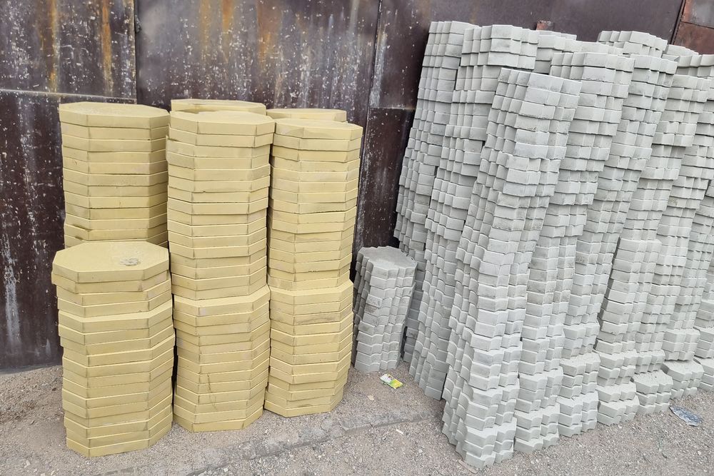 Брусчатка , тротуарная плитка, поребрик,