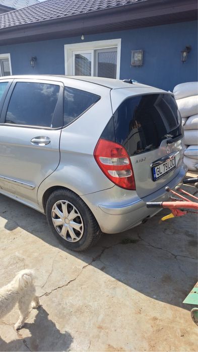 Vind mercedes clasa A in perfecta stare nu necesita nici o investitie