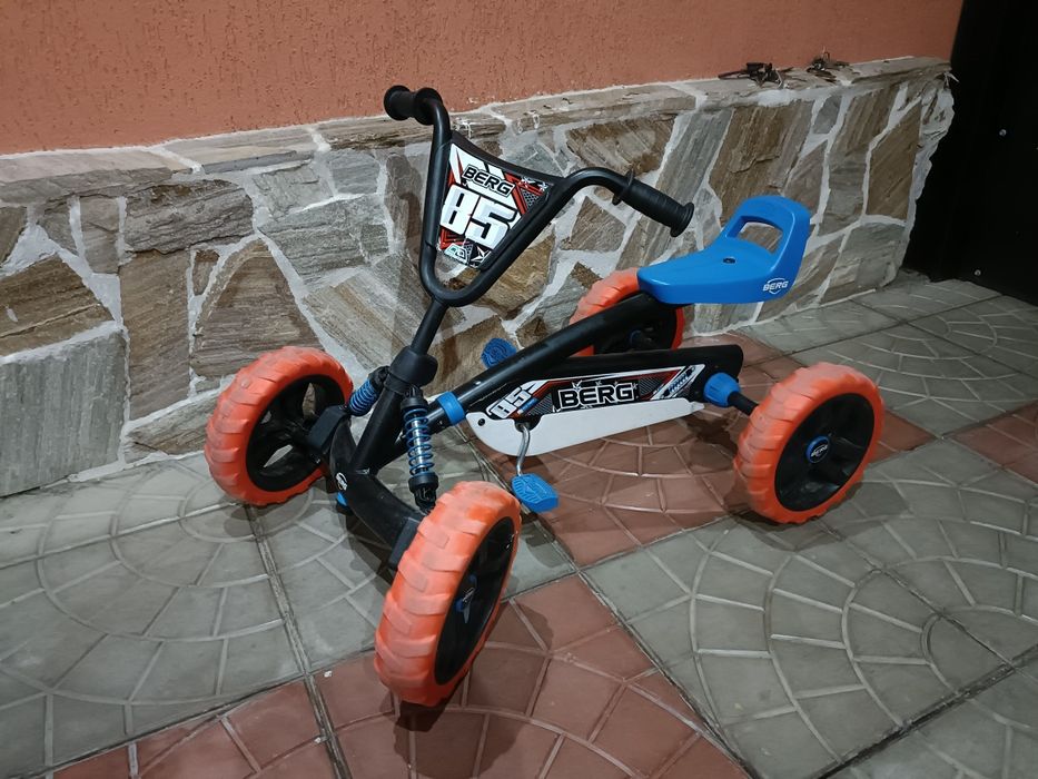 ATV Cu pedale BERG