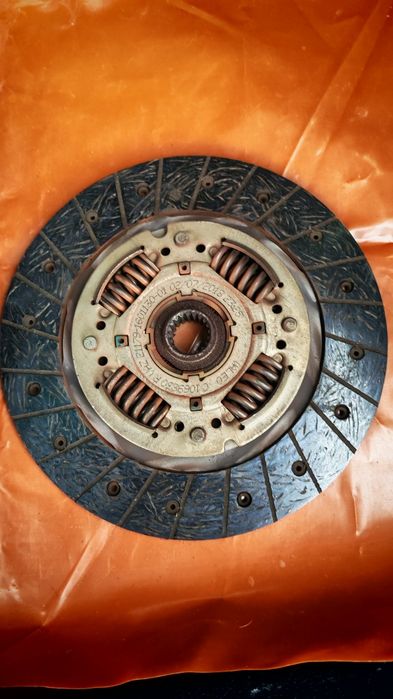 Продам сцепления