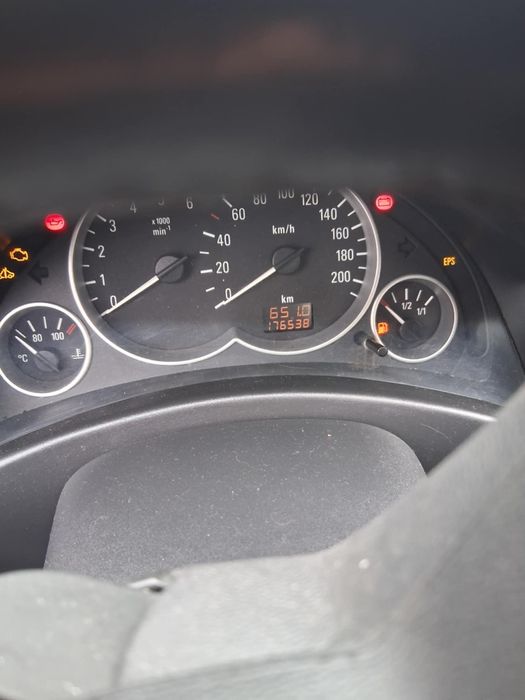 Vând Opel CORSA  1.7 diesel