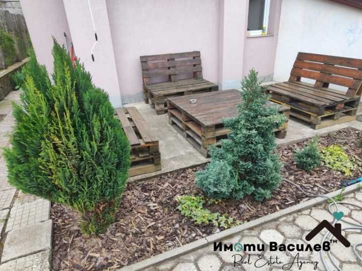Продава КЪЩА град Перник, Димова махала