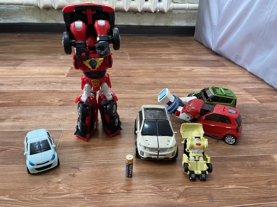 Робот машинки продам