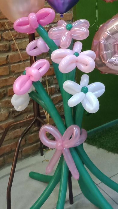 Цветы из шаров, букеты