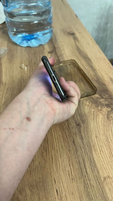 Iphone X Айфон 10 256gb аккум 100%