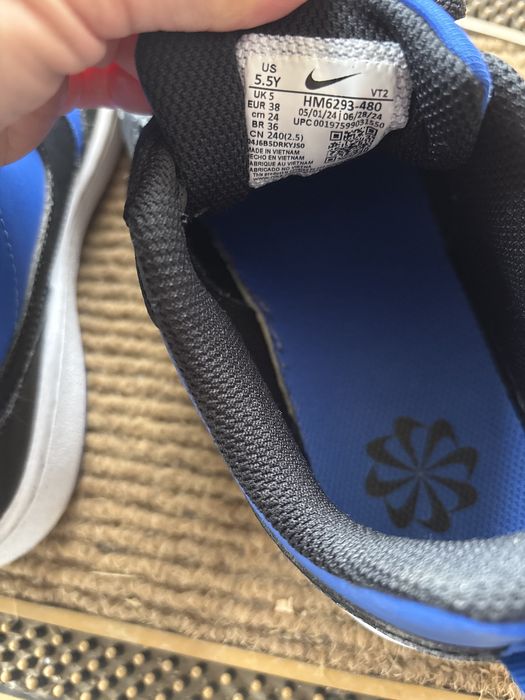 Adidasi Nike marime 38