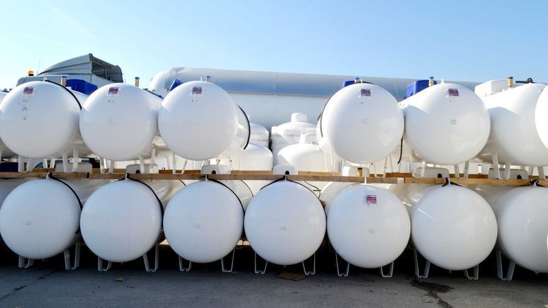 Oferta Pret Rezervor Bazin Propan GPL 1750 Litrii - Calitate Superioara