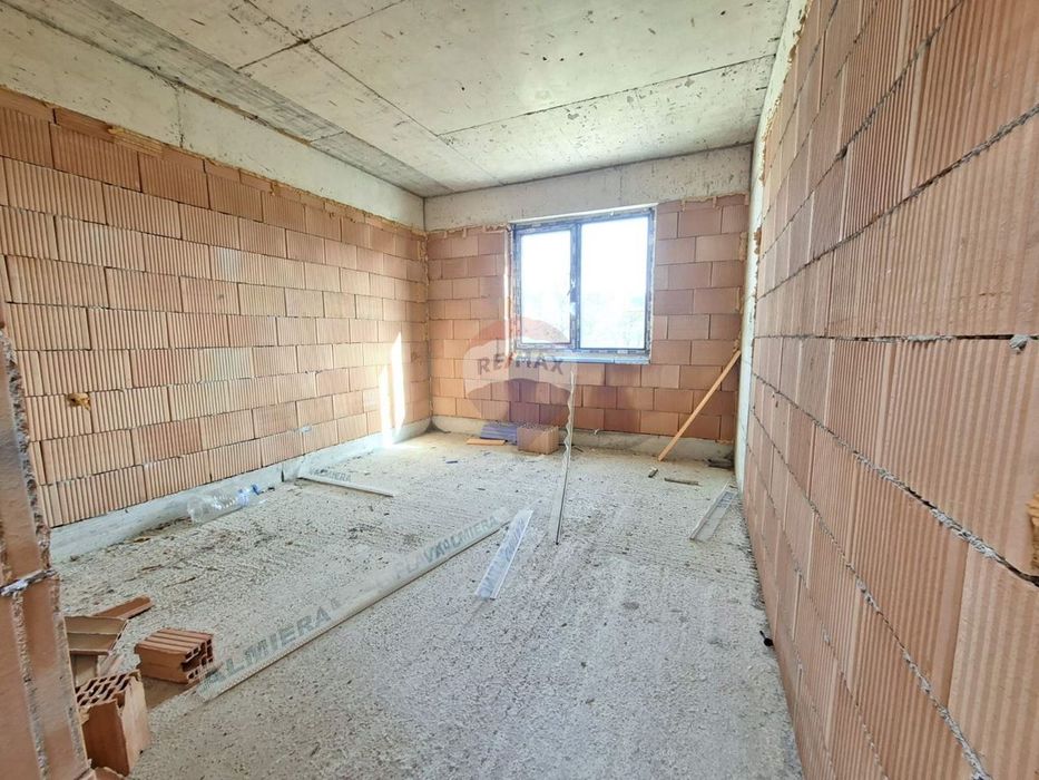 Продава се Къща в Варна, Виница - 250 кв.м за 814 €/кв.м - Снимка #4