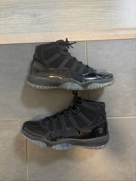 Air Jordan 11 Black Cat