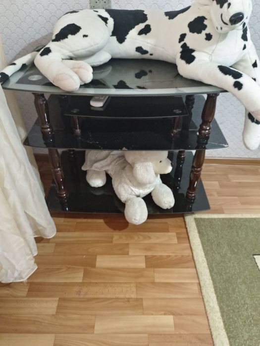 Шкаф пенал и подставка