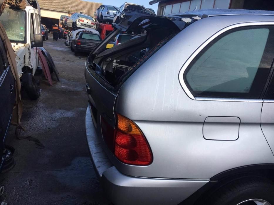 bmw x5 4.4 на части