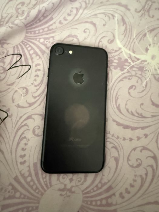 Iphone 7 в хорошем состоянии