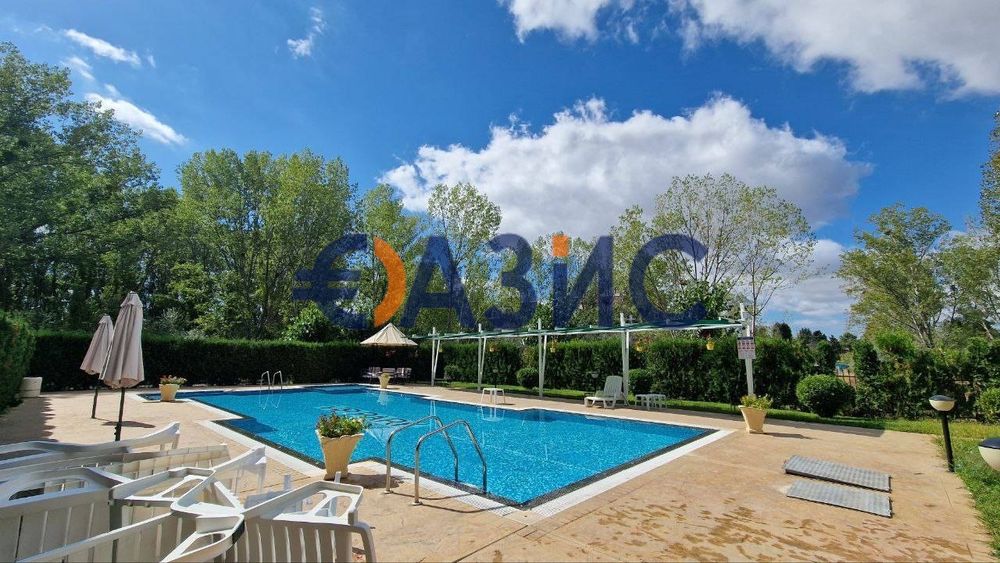 Продава се Двустаен апартамент в к.к. Слънчев бряг - 52 кв.м за 1520 €/кв.м - Снимка #13