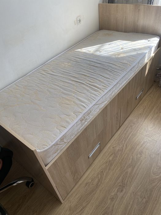 Кровать продам 2 шт