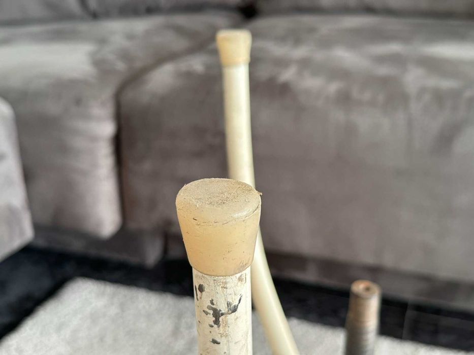 Соц Медицинско Столче на Винт