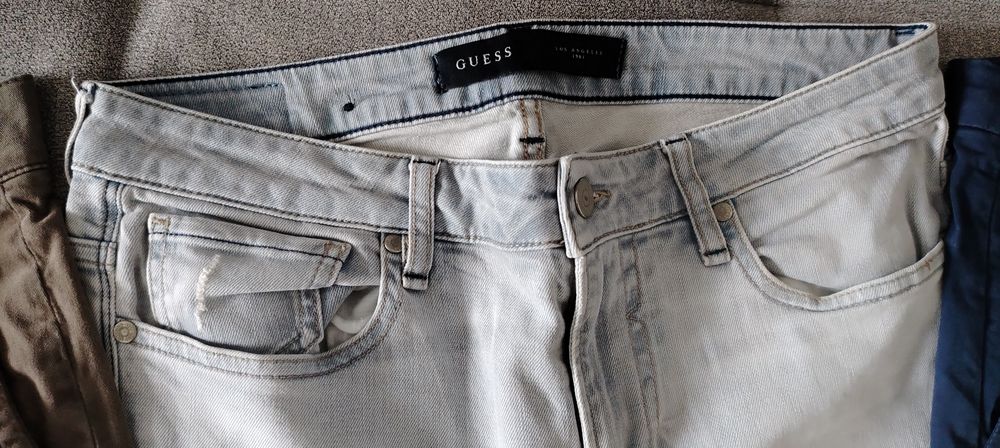 Продавам маркови комплект мъжки ризи и панталони и поотделно