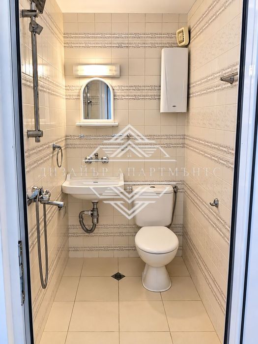 Дава се под наем Двустаен апартамент в Бургас, Лазур - 70 кв.м за 420 € - Снимка #4