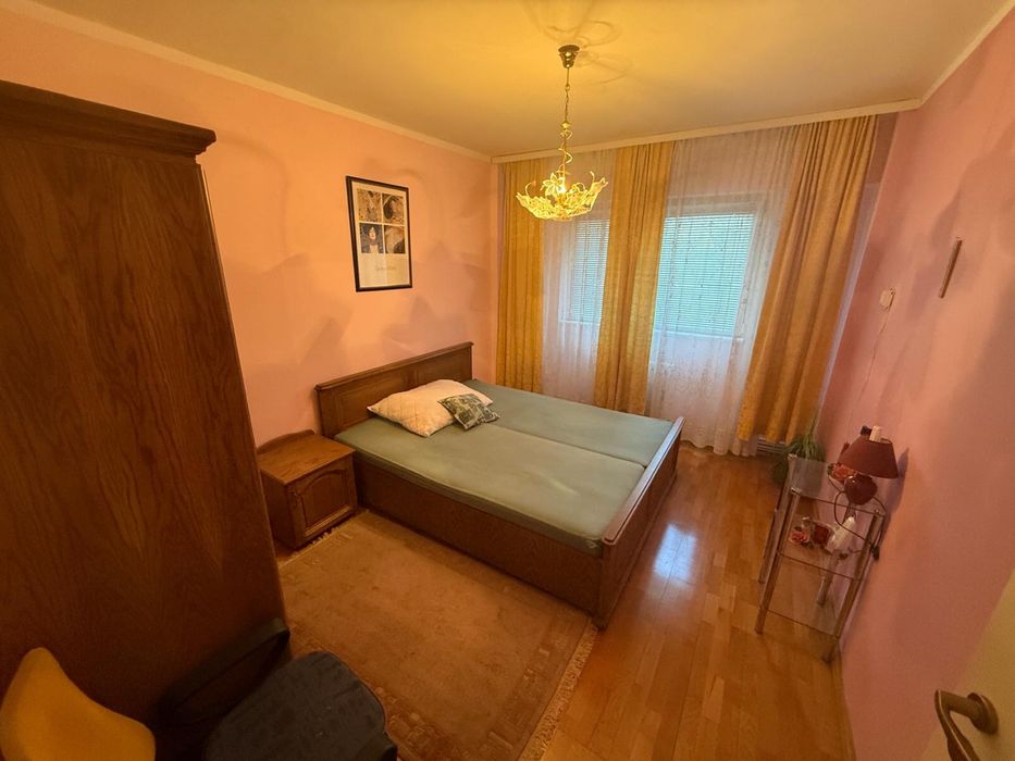 Ofer spre Inchiriere Apartament 4 Camere Zona Micro 17