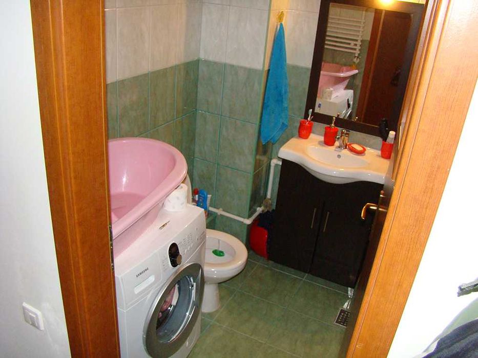 Garsonieră spațioasă de vânzare, etaj 7/15, decomandată, bucătărie separată