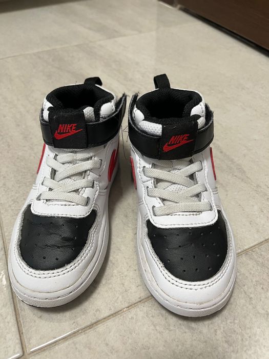 NIKE високи кецове момче
