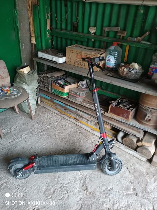 Продам.  самокат.