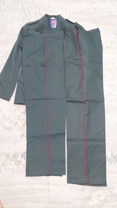 Продаются женские формы.