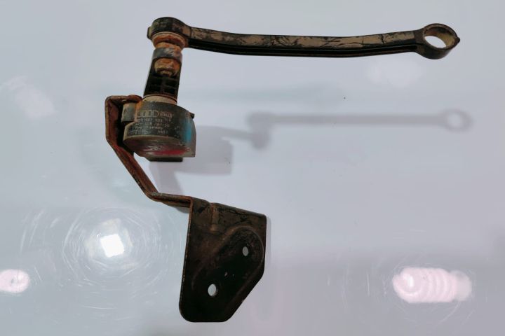 Senzor nivel far 8E0907503 Audi A6 4F/C6 (facelift) seria