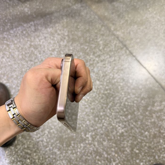 Iphone16proMax sotiladi