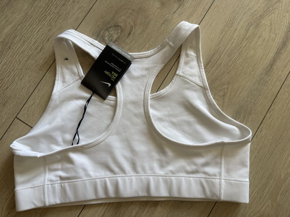 Бюстие Nike оригинално ХЛ