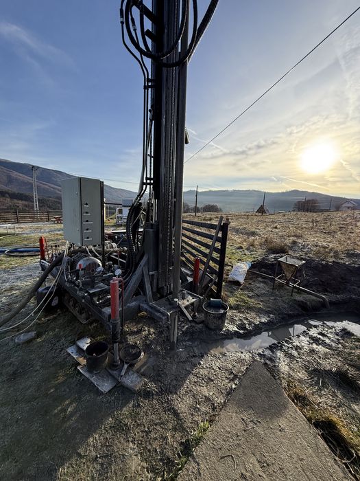 Foraje Puturi Apa Mecanizat