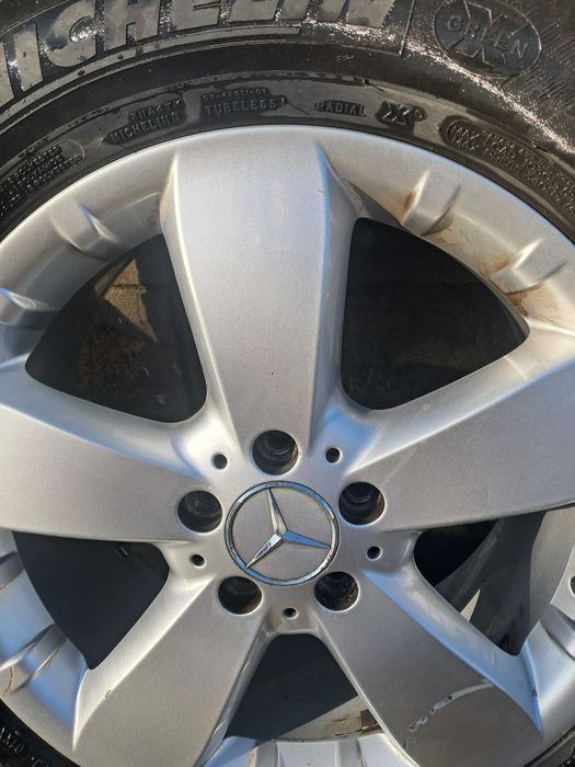 Летни гуми с джанти за Мерцедес