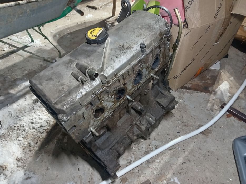 Продам мотор k7m от рено