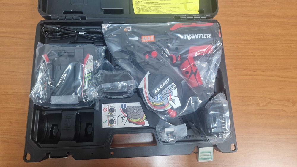 Mașină, pistol de legat fier beton MAX RB443T(CE)