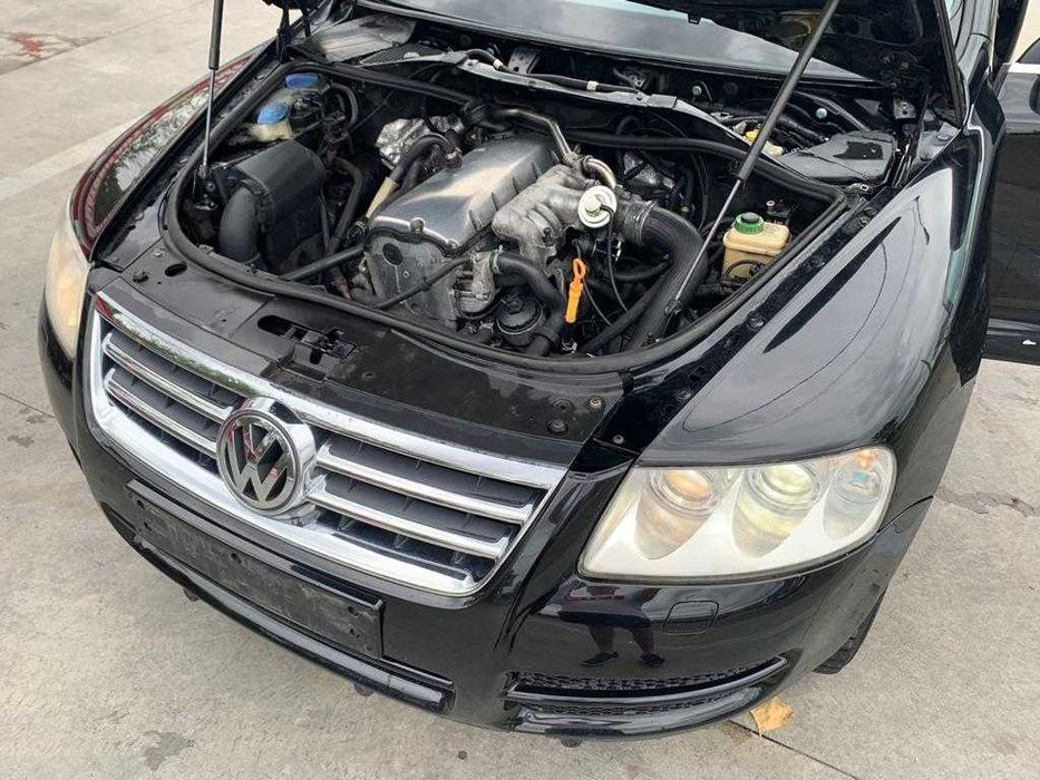 Dezmebrez  vw touareg 7L  2.5 TDI BAC/3.0 Casa /  Faruri/ bara /aripa/