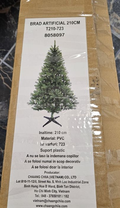 Vând Brad Artificial