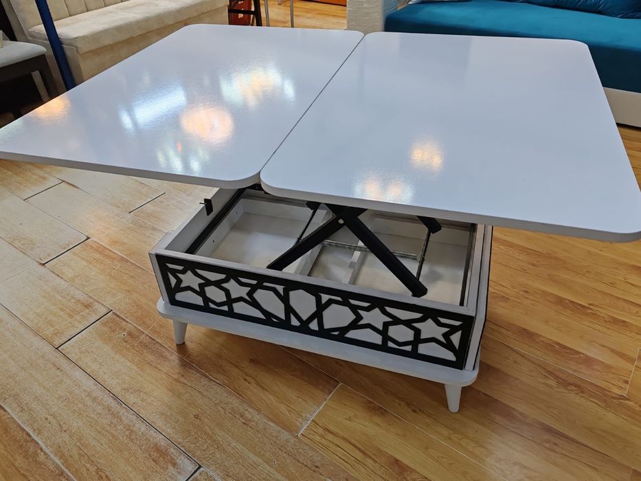 Masa mixta(living bucatarie )