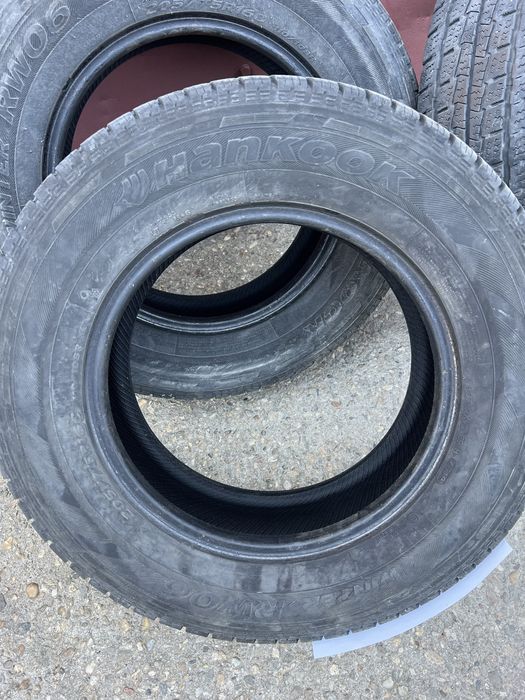Hankook Winter RW06 205/75/R16C