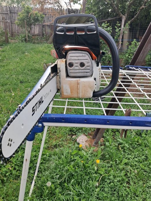 Vând Stihl MS 231