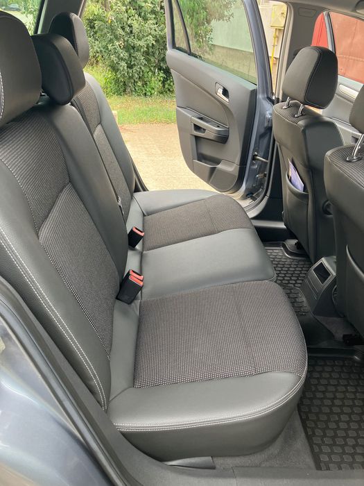 Opel Astra H intretinut 1.7 CDTI 125 cai