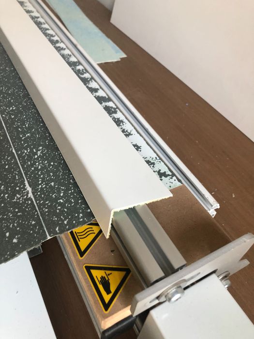 Нагряваща шина за огъване на плексиглас, ПВЦ, акрилни плоскости и др.