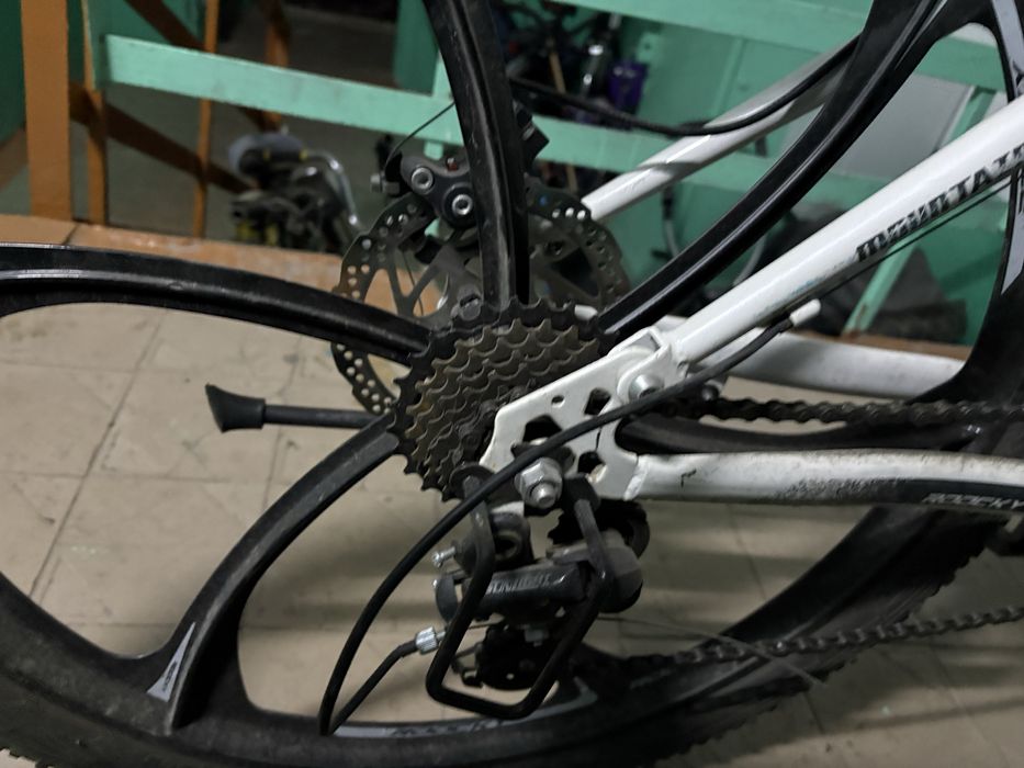 Продаю велосипед Roocky