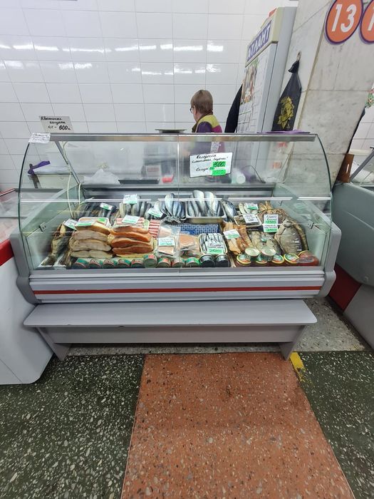 Продам витрину 200 000